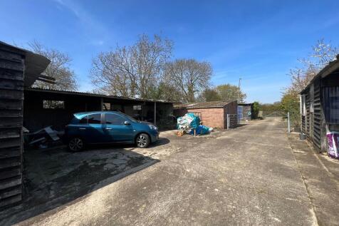 IMG-20250414-WA00...