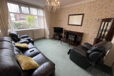 Rear Lounge