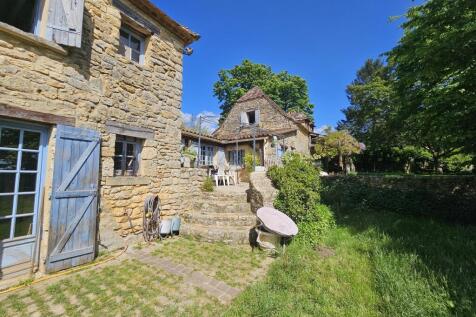 Property Image 1