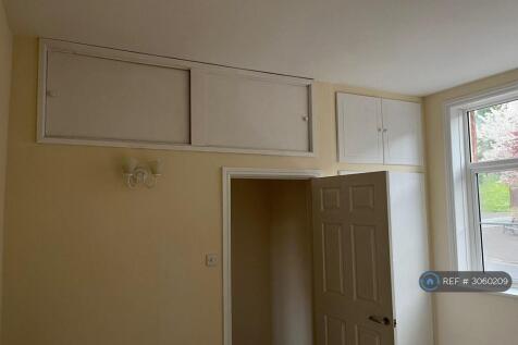 Bull Pitch, Dursley, GL11 photo 5