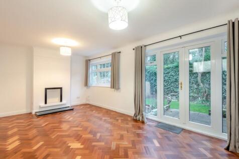 Wold Court, Hawarden, CH5 photo 4