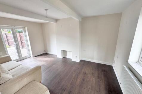 Shelthorpe Avenue, Loughborough, Leicestershire photo 2