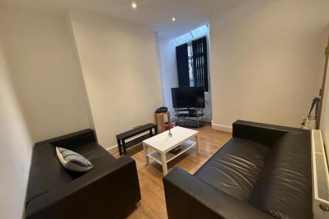 Braemar Road, Fallowfield, £148pppw photo 2