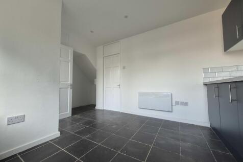 Chepstow Way, Walsall photo 5
