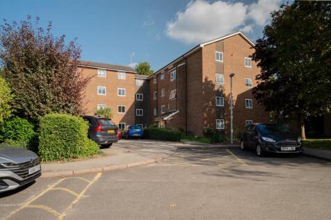 Flanchford House, Reigate - Final Images - Ralph J
