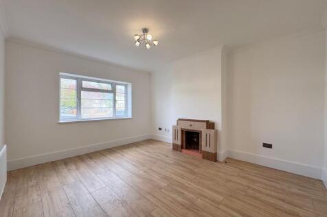 Lounge/dining area