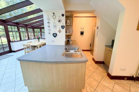 Kitchen/Conservatory 1