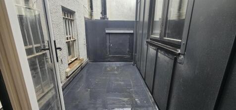 flat8riverterrace.jpeg