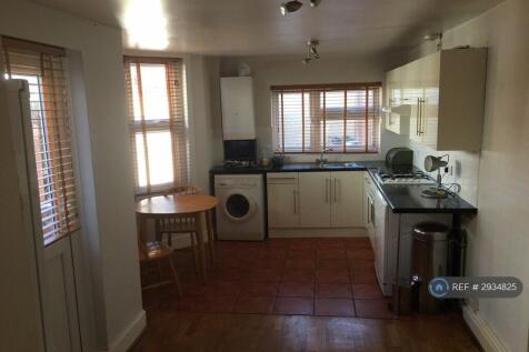 Turner Road, London, E17 photo 5