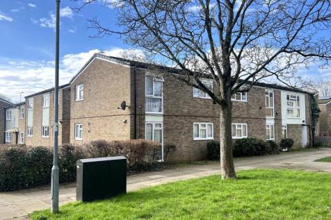 Mildmay Road Front.jpg