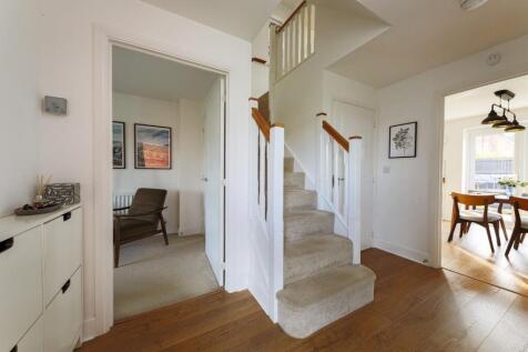 Staircase.jpg