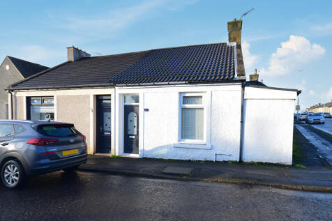 2 bed semi-detached house for sale Montgomery Pla