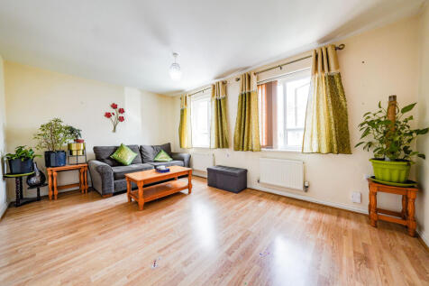 Welbury Road, Hamilton, Leicester, Leicestershire photo 5