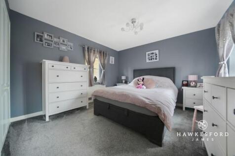Monarch Drive, Sittingbourne - Bedroom 1