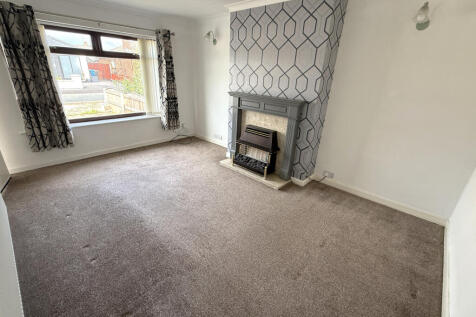 Rydal Avenue, Freckleton, PR4 photo 3
