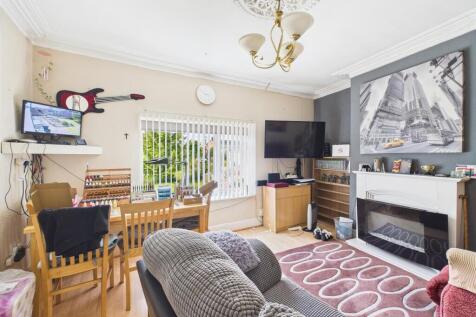 8 - Pair of Houses for Auction, Bishopsworth.jpg