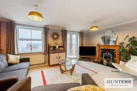 102843_28-Millbank-Yeadon-Leeds (5) - Copy_low.jpg