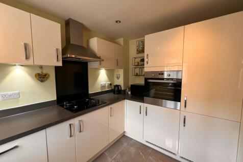 Ackhurst Wood Close, Chorley, Lancashire, PR7 photo 4