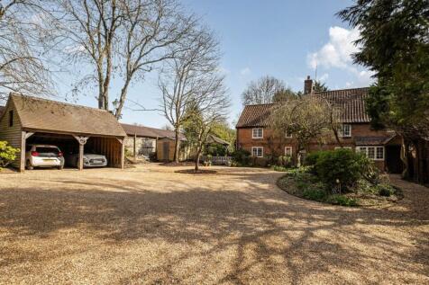 April Cottage, showing double car port, shed &amp; gazebo