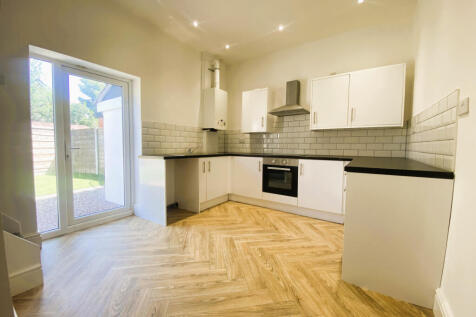 103, Ashton Road East, Failsworth, Manchester, Lancashire, M35 photo 4