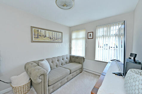 Office/Dining Roo...