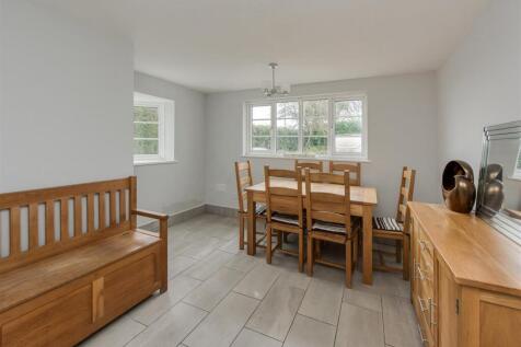 Coldham Cottage-dining2.jpg