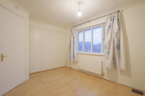 1 Bedroom House Share for Sale