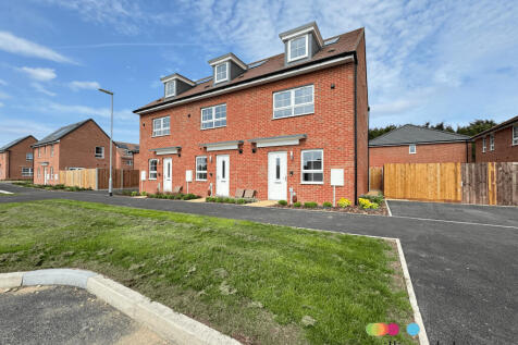 3-bed semi-detached on Lamb Lane, Cringleford, NORWICH, £1,750/mo