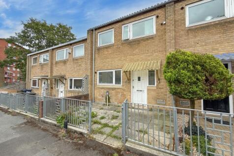 Newcastle Upon Tyne, NE4 - property photo