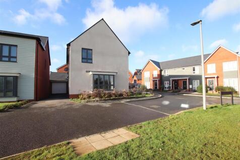 Side Elevation &amp; Garage.JPG