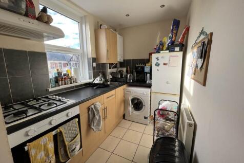 Marlborough Road, Roath, Cardiff photo 3