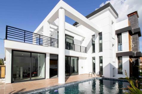 3-bedroom contemporary designed LUXURY villa + private swimming pool + underfloor heating infrastructure + cinema room Image 9999 1