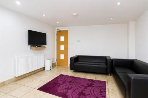 Luton Road, Birmingham, B29 photo 4