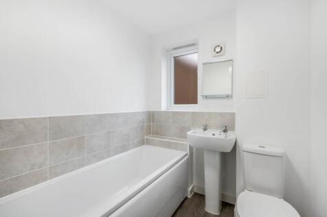 26 Swift Gardens (Kirton)-12