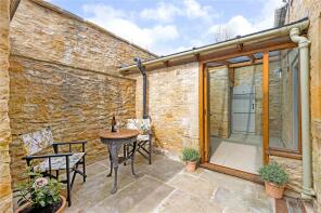 Courtyard Garden