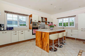 3 Heights Woodside