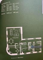 Floor Plan. 1001 Square Feet.