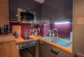 Open plan modern kitchen