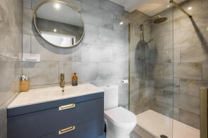 En Suite Shower