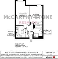 efda2b2e-b5e0-4cb3-be40-66119e15e2e6Flat 58, Droit