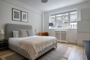 Flat 7, Tavistock Court, Tavistock Square, London WC1H 9HE