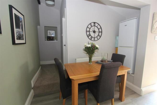Dining Area.jpg