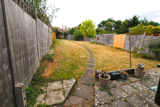 124 st margarets ave garden.JPG