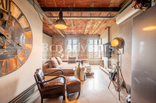Fabuloso-atico-tipo-loft-con-vistas-increibles-...