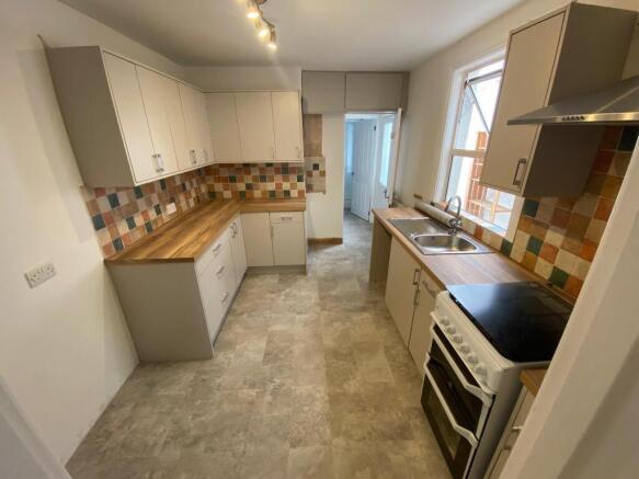 Kitchen 1