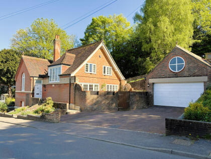 Town HIll, Lamberhurst, Kent