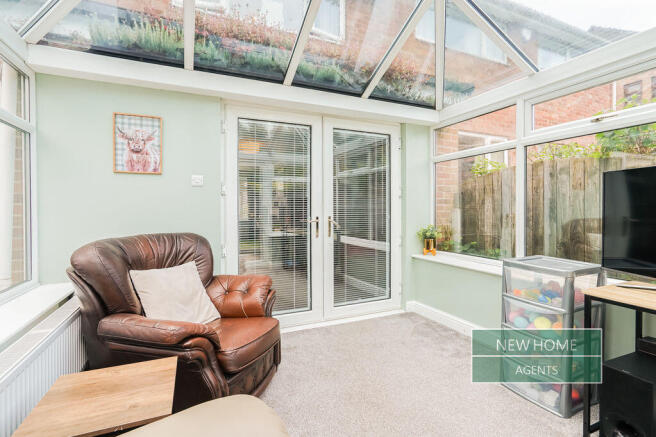 3 bed Semi-Detached for sale Image 12