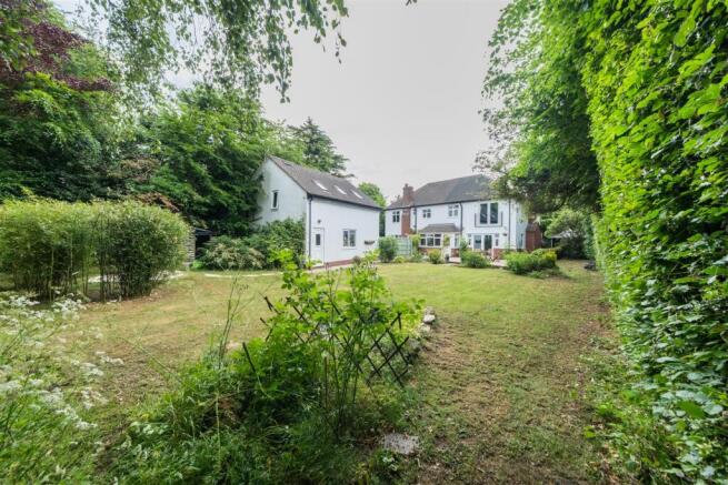 172 Swanlow Lane-075.jpg