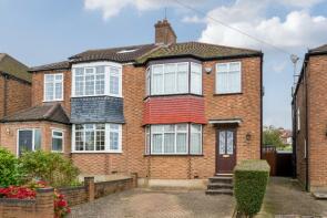 15, The Linkway, Barnet EN5 2BX