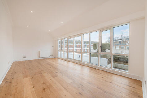 Edgware Road, London, W2 2